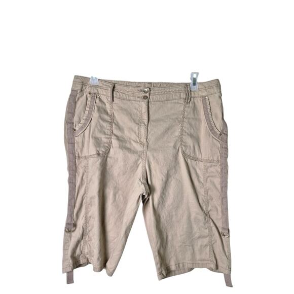 Chicos 3 Bermuda Shorts Size XL Tan Linen Cotton Adjustable Length Roll Tab - Picture 1 of 8
